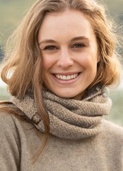 Noble Wilde® Neck Warmer Oyster