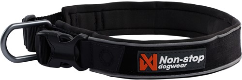 RoamCollar_3450-3454, 3479-3480_Black_01_HERO.jpg