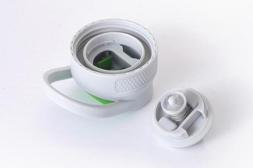 Water_Bottle_Silho_Ca